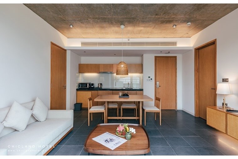 Two Bedroom Apartment with Balcony (Nho Bien)